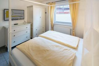 Ferienwohnung-Duenenrose - 1