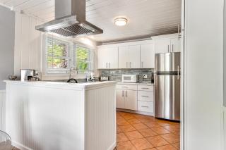 Sea Palm Cottage - Ilexhurst - 1