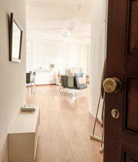 Central Loft with free parking - 1