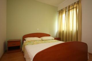 Apartments with a parking space Makarska - 6641 - 1