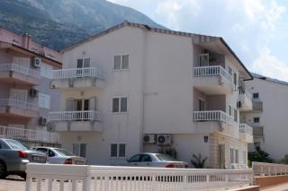 Apartments with a parking space Makarska - 6640 - 0