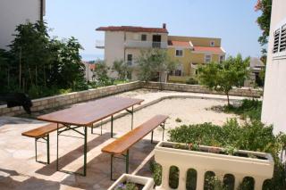 Apartments with a parking space Makarska - 6640 - 2