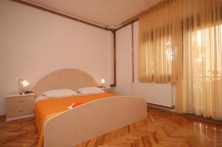 Apartments with parking space Starigrad - Paklenica - 6605 - 1