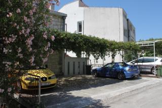 Apartments by the sea Brela, Makarska - 6686 - 1