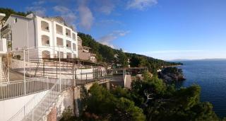 Apartments by the sea Brela, Makarska - 6689 - 0