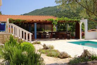 Apartments with swimming pools Zrnovska Banja, Korcula - 8335 - Korčula - 4