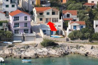 Apartments by the sea Bilo, Primosten - 8364 - Primošten - 0