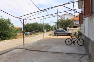 Apartments by the sea Tkon, Pasman - 8218 - Kraj - 1