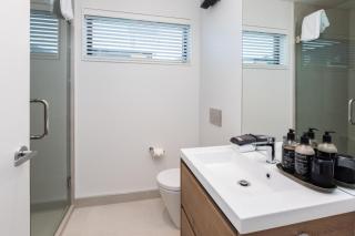 URBAN RETREAT luxury city stay - Christchurch - 1