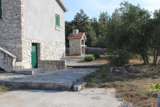 Secluded holiday house Cove Jaz - Telascica, Dugi otok - 8176 - Sali - 4