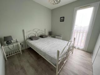 T2 Confortable à Cambo-les-Bains, 1er Étage, Parking, Wi-Fi, Proche Centre, Quartier Calme - FR-1-495-103 - Cambo-les-Bains - 4