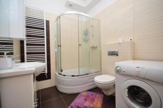 Apartments by the sea Duce, Omis - 8633 - 1