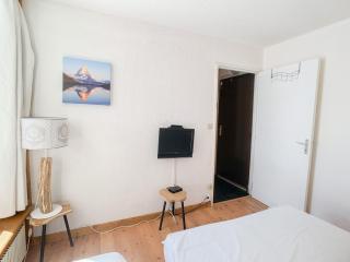 Appartement rénové 6 pers, sur pistes, balcon, animaux et wifi - FR-1-502-395 - 2