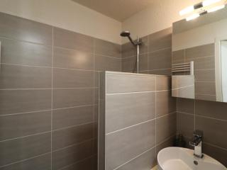 Studio rénové avec balcon aux pieds des pistes, WiFi, animaux permis - FR-1-502-415 - Tignes - 3