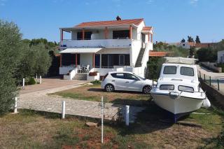Apartments and rooms with parking space Susica, Ugljan - 8265 - Ugljan - 0