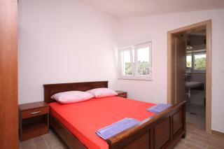 Apartments by the sea Basina, Hvar - 8754 - 2