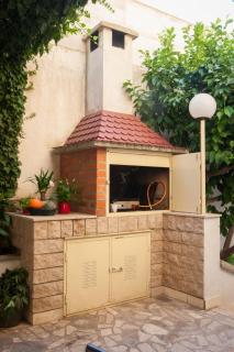 Apartments with parking space Makarska - 8817 - 4