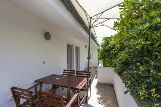 Apartments by the sea Jelsa, Hvar - 8729 - Jelsa - 3