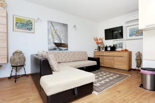 Seaside holiday house Stanici, Omis - 10357 - 2