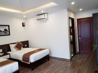 Helen Halong Hotel - 9