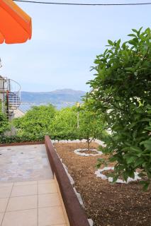 Apartments by the sea Slatine, Ciovo - 10368 - 4