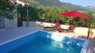 Holiday house with a swimming pool Kastel Novi, Kastela - 11122 - 2