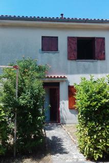 Apartments with parking space Trget, Rasa - 11245 - 0