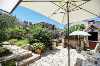 Apartments by the sea Splitska, Brac - 11300 - Splitska - 4