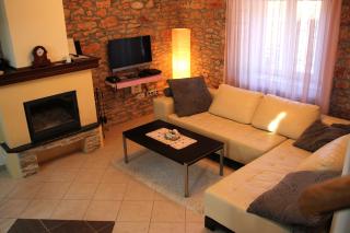 Family friendly house with a swimming pool Gluici, Krka - 11337 - Validžići - 2