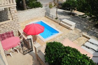 Seaside apartments with a swimming pool Supetar, Brac - 11360 - Supetar - 5
