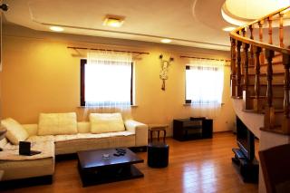 Apartments with parking space Sumartin, Brac - 11387 - 1