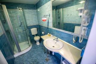 Emerald Boutique Hotel - Târgu-Mureş - 9