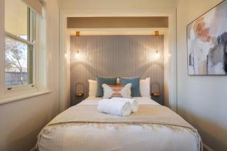 'Micah House' A Central Mudgee Art Deco Hideaway - Mudgee - 3