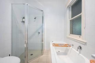 'Micah House' A Central Mudgee Art Deco Hideaway - 7