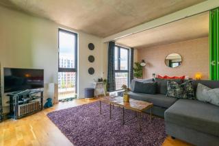 City SuperHost - Beautiful Canal Facing Apartment - Manchester - 1