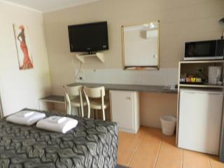 Golden Palms Motor Inn - Bundaberg - 7