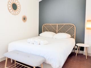 Le Rooftop - Vue incroyable sur le Théatre Antique - 9