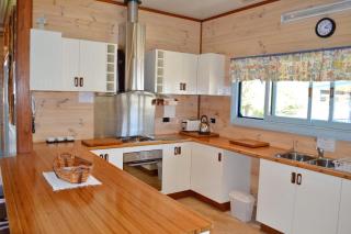 Mistys Beachside Cottage - Bring your own linen. - South West Rocks - 6
