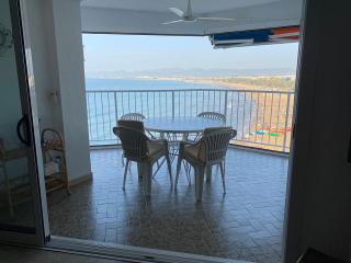 Appartement spacieux, front de mer, vue splendide - 0