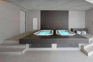 Ramada by Wyndham Dresden - 2
