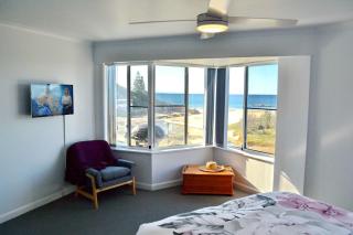 Ocean Shores Apartment 17 - Bring you own linen. - South West Rocks - 2