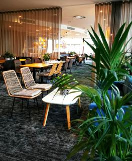 Future Inn Cardiff Bay - Cardiff - 8