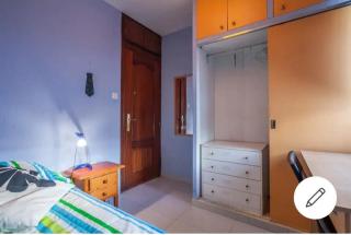 PISO CON BUENA RED WIFFI FIBRA ÓPTICA Alquiler de habitaciones - Sevilla - 4