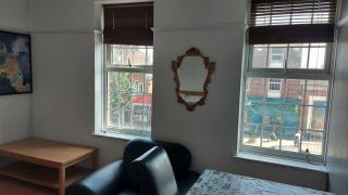 London Edgware Station Apartment - 3