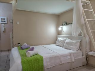 The Urban Escape - Athen - 2