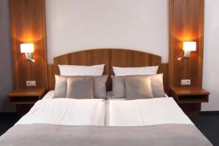 Hotel Germania - Reutlingen - 1