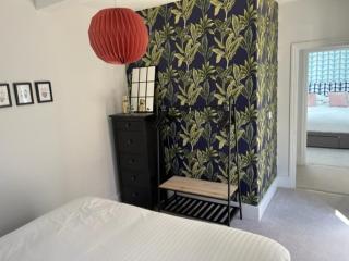 Redwing- free parking- Grade II listed- ground floor two bedrooms apartment - Huntingdon - 9
