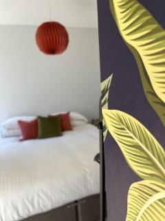 Redwing- free parking- Grade II listed- ground floor two bedrooms apartment - Huntingdon - 1