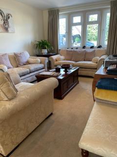 Cotswolds Luxury House in Central Bourton Large Sleeps 2-11. Pet Friendly. - 6