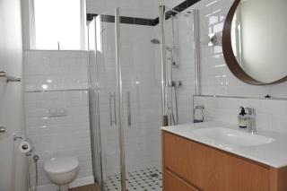 Private room with own entrance, patio and garden. - Cidade Do Cabo - 5